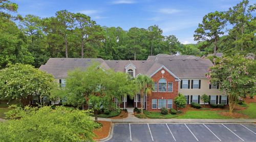 1744 Wyngate Cir, Mount Pleasant, SC, 29466-8016 | Card Image