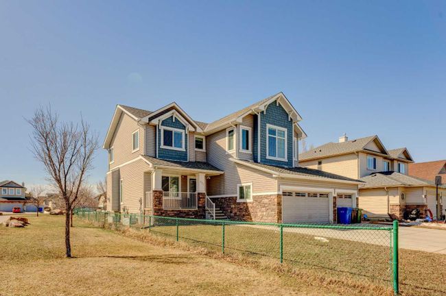 621 Cavendish Beach Bay, Home with 3 bedrooms, 2 bathrooms and 6 parking in Chestermere AB | Image 42