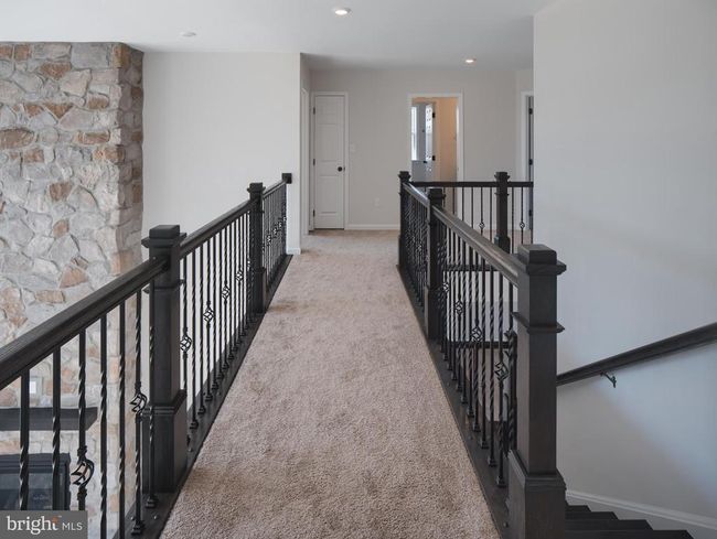 232 W Side Dr, House other with 4 bedrooms, 4 bathrooms and null parking in LITITZ PA | Image 14