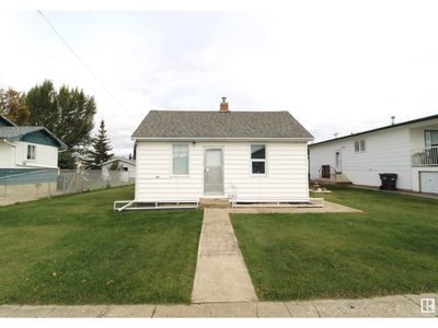 4918 45 Ave, House other with 2 bedrooms, 1 bathrooms and null parking in Saint Paul AB | Image 1