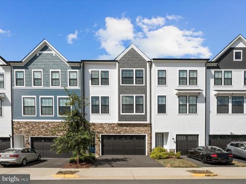 25465 Nichols Orchard Ter, CHANTILLY, VA, 20152-3264 | Card Image