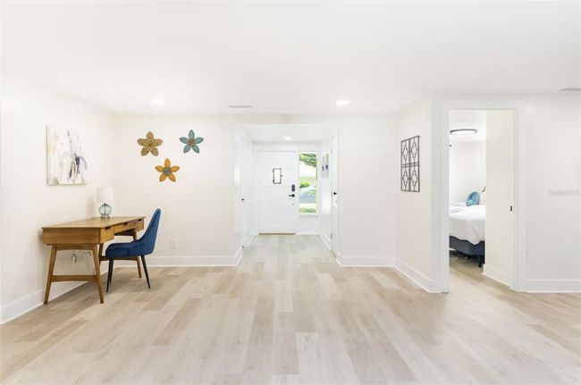 512 Flamingo Dr, House other with 3 bedrooms, 2 bathrooms and null parking in APOLLO BEACH FL | Image 12