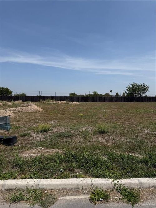 3105 E Zarzamora Avenue, Hidalgo, TX, 78557 | Card Image