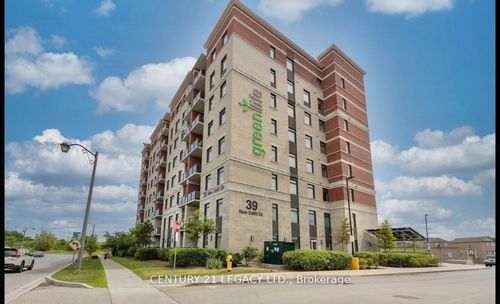 104-39 New Delhi Dr, Markham, ON, L3S0E1 | Card Image