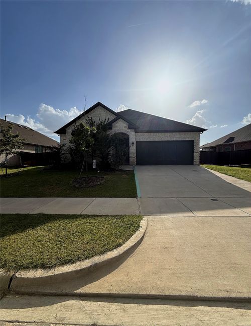 7304 Snyder Ln, Arlington, TX, 76002-5587 | Card Image