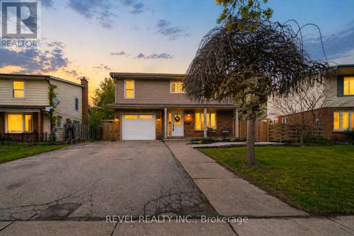 331 Brantwood Park Rd, Brantford, ON, N3P1G7 | Card Image