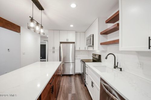 h304-1061 W Beaver Creek Blvd, Avon, CO, 81620-5816 | Card Image