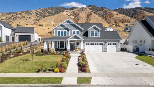 556 N 520 E, Providence, UT, 84332-8802 | Card Image