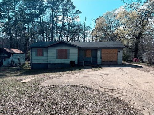 5475 Stonewall Tell Road, atlanta, GA, 30349 | Card Image