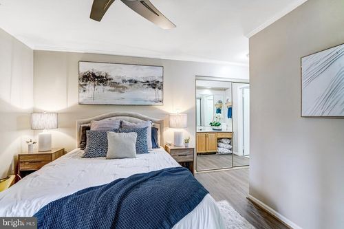 unit-l-7598 Lakeside Village Dr, FALLS CHURCH, VA, 22042-7553 | Card Image