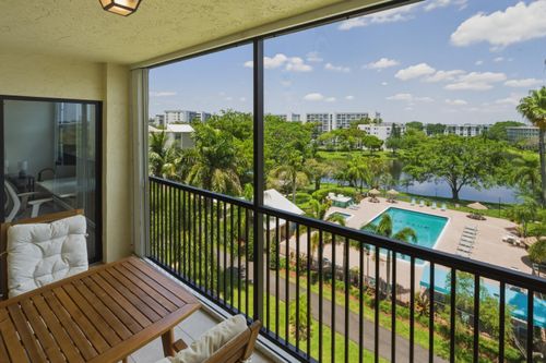 604-2205 S Cypress Bend Dr, Pompano Beach, FL, 33069-5638 | Card Image