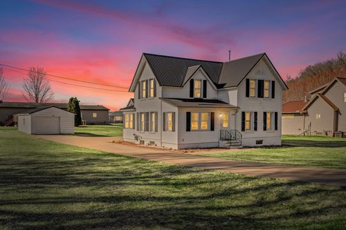 24073 Burrows Rd, Independence, WI, 54747-8730 | Card Image
