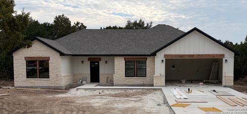 1595 Rocky Ridge Loop, Canyon Lake, TX, 78133-2062 | Card Image