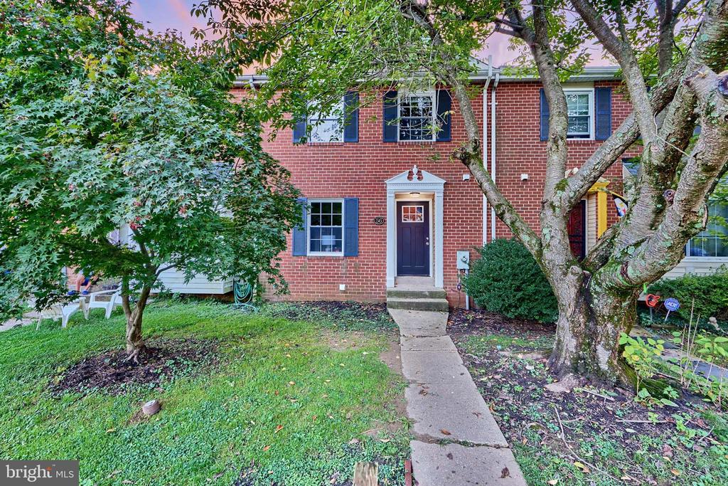 Perryfalls Pl, Baltimore, MD 21236
