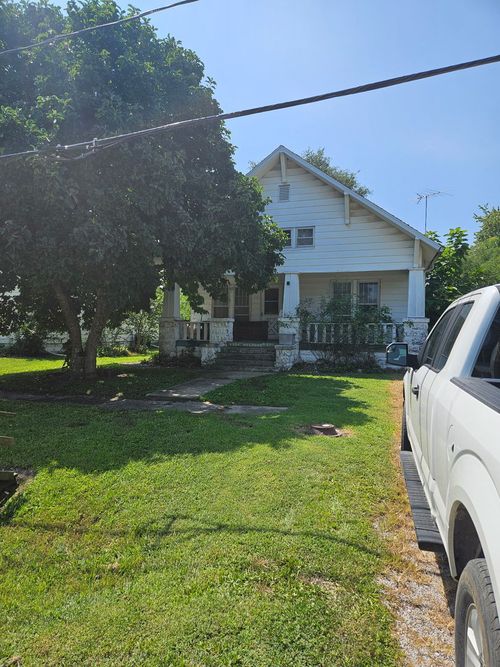 206 S 2nd St, Benld, IL, 62009-1442 | Card Image