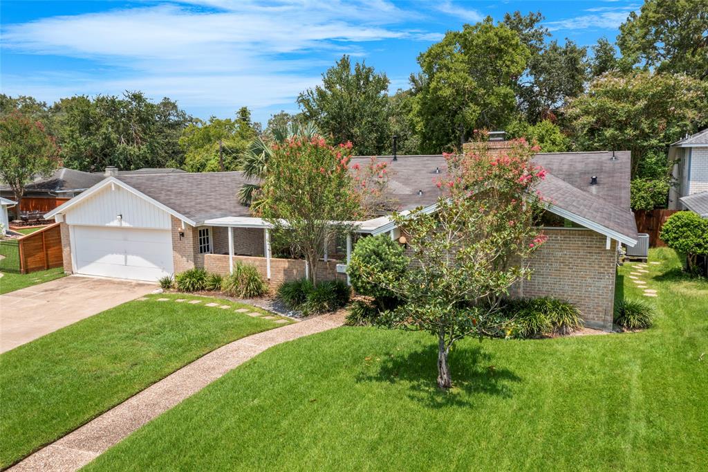 Sleepy Hollow Ct, Seabrook, TX 77586