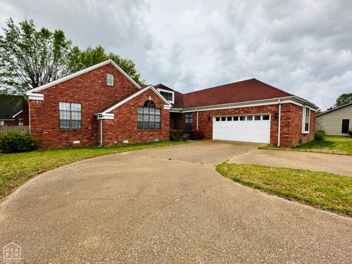 2208 John Cir, Newport, AR, 72112-2525 | Card Image
