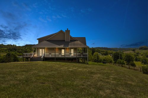 4040 Muddy Creek Rd, Winchester, KY, 40391-8183 | Card Image