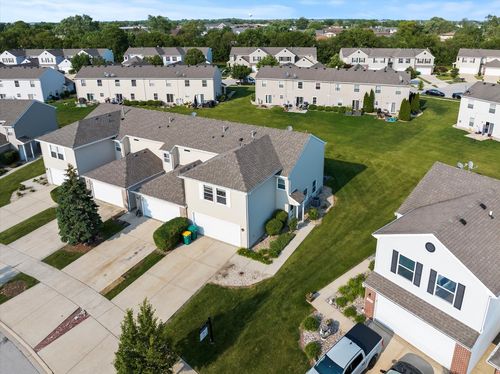 25251 Shannon Dr, Manhattan, IL, 60442-6203 | Card Image