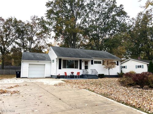 2826 Southlane Drive, Ashtabula, OH, 44004 | Card Image