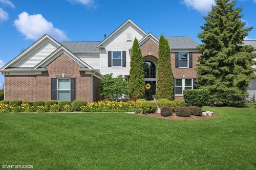 610 Woods Creek Ln, Algonquin, IL, 60102-6843 | Card Image