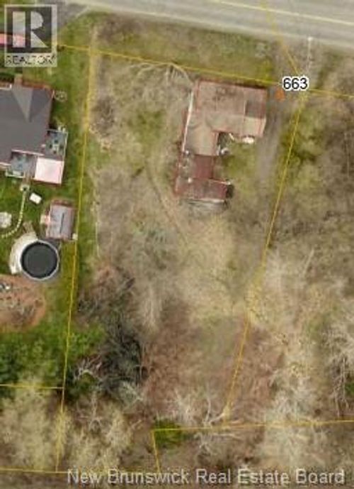 663 Bay St, Saint John, NB, E2M7L6 | Card Image