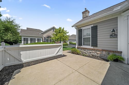 6295 Donegan Way, Dublin, OH, 43016-6172 | Card Image