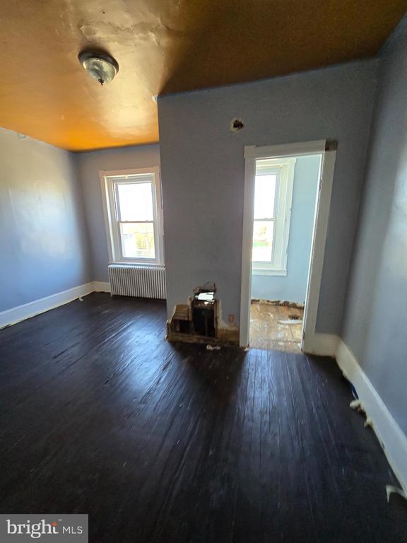 Residential Income in PHILADELPHIA 4