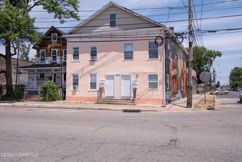 319-317319 Richmond St, Plainfield, NJ, 07060-1864 | Card Image