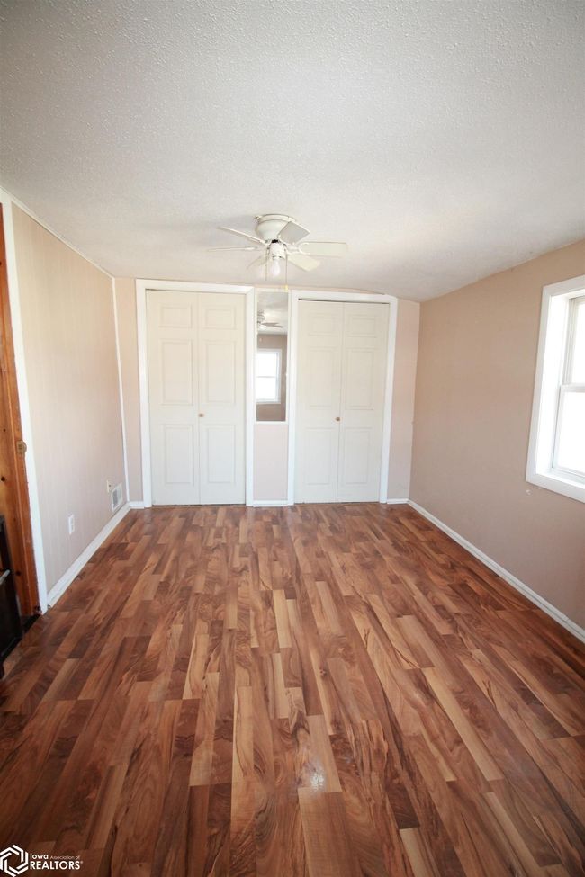 109 N 17 Th St, Home with 0 bedrooms, 0 bathrooms and null parking in Clarinda IA | Image 11