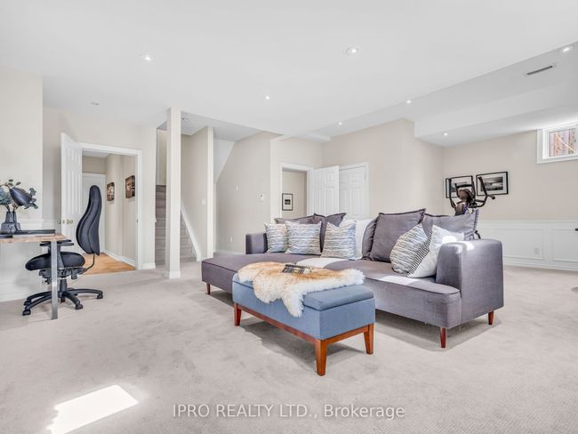 626 Deerhurst Dr, House other with 3 bedrooms, 3 bathrooms and 4 parking in Burlington ON | Image 29