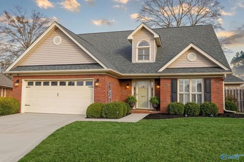 1611 Stone River Pl Sw, Decatur, AL, 35603-3117 | Card Image