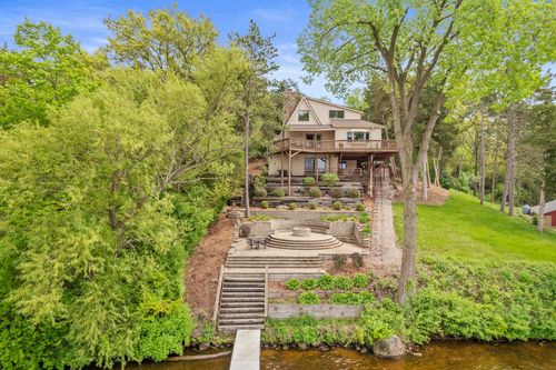 W13708 Rausch Ln, LODI, WI, 53555-9382 | Card Image