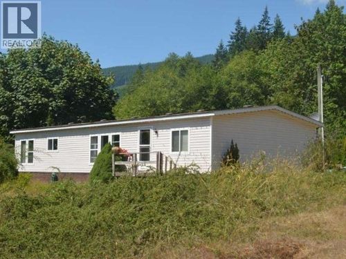 15029 Highway 101, Powell River, BC, V8A0N2 | Card Image