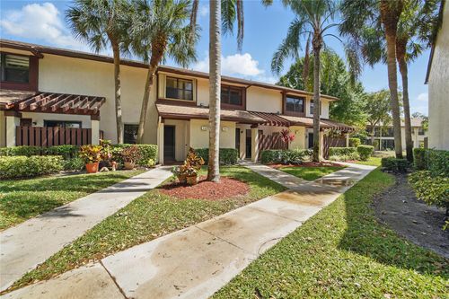 4322-4322 N Carambola Cir N, Coconut Creek, FL, 33066 | Card Image