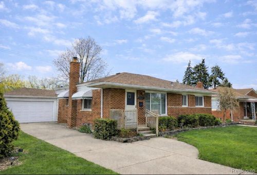 24245 Prairie Ln, Warren, MI, 48089-2107 | Card Image