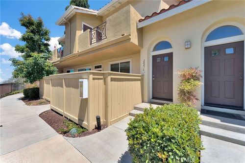 28476 Porsena Way, Trabuco Canyon, CA, 92679-1218 | Card Image