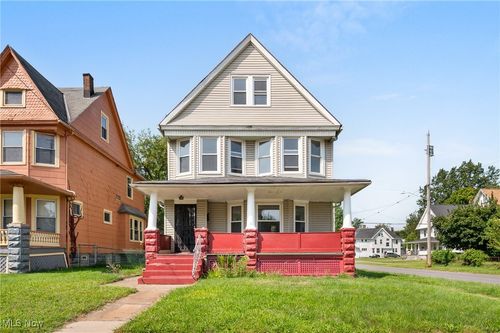 1438 E 109th St, Cleveland, OH, 44106-1253 | Card Image