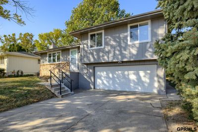 5724 S 112th Street, House other with 3 bedrooms, 2 bathrooms and 2 parking in Omaha NE | Image 2