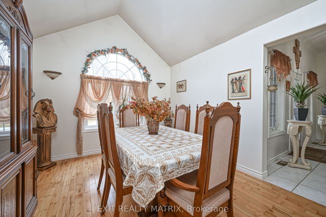 2573 Mitchell St, House other with 4 bedrooms, 4 bathrooms and 15 parking in Metcalfe ON | Image 9