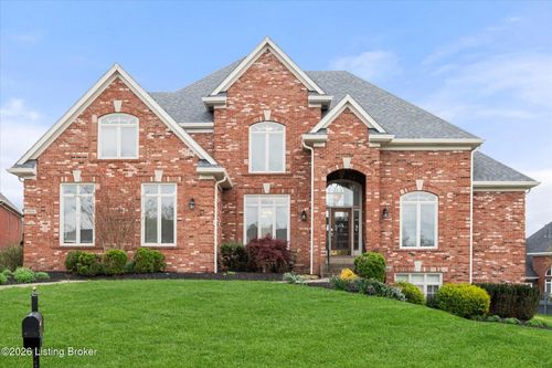 2805 Woodcrest Ct, Prospect, KY, 40059-7130 | Card Image