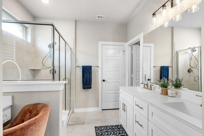 1363 Tecoma Trl, House other with 4 bedrooms, 2 bathrooms and null parking in Justin TX | Image 18