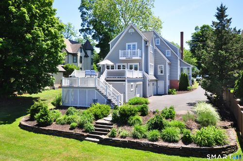 371 N Main St, Suffield, CT, 06078-1828 | Card Image