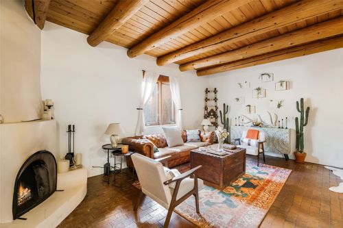 2-231 Closson Street, Santa Fe, NM, 87501 | Card Image