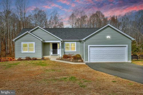 6112 Eds Rd, Mineral, VA, 23117-9664 | Card Image