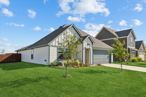 710 Primrose Ln, Pilot Point, TX, 76258-2108 | Card Image