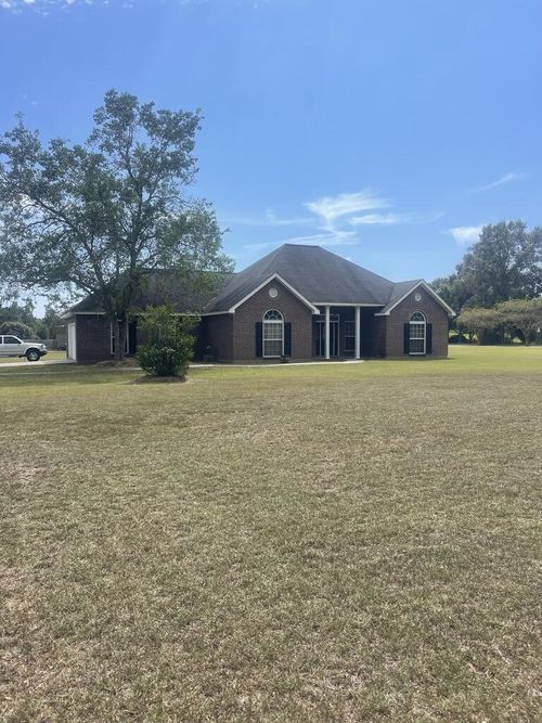 646 Ceasar Rd, Picayune, MS, 39466-8828 | Card Image