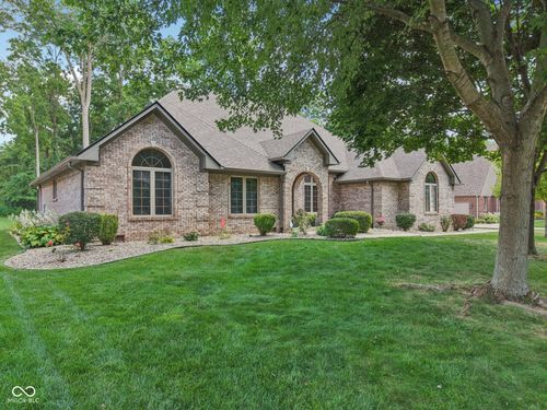 8321 Hickory Hill Trl, Mooresville, IN, 46158-8279 | Card Image