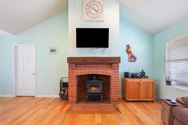 437 Lcr 664, House other with 3 bedrooms, 2 bathrooms and 2 parking in Kosse TX | Image 11