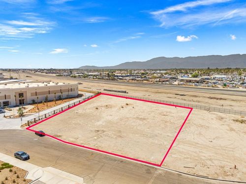 83681 Citrus Ave, Indio, CA, 92201-3433 | Card Image